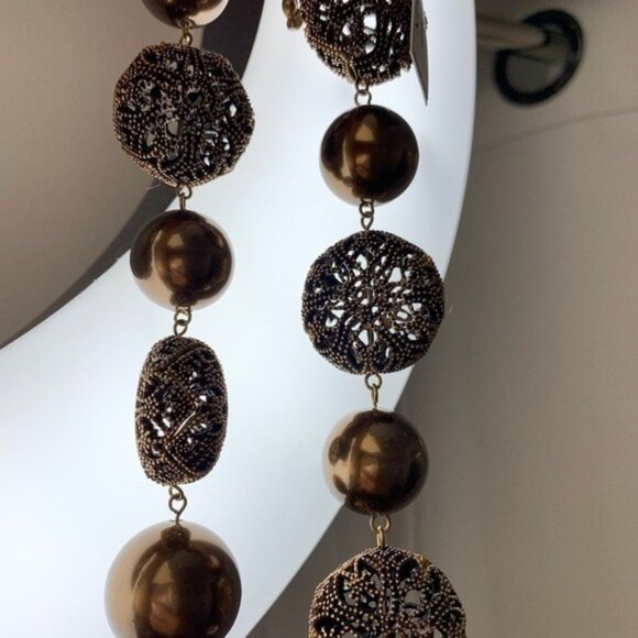 CAROLEE New York faux big pearl floral chunky statement necklace NWT - Picture 5 of 9